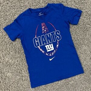 5/$25 Nike New York Giants tshirt, size Small